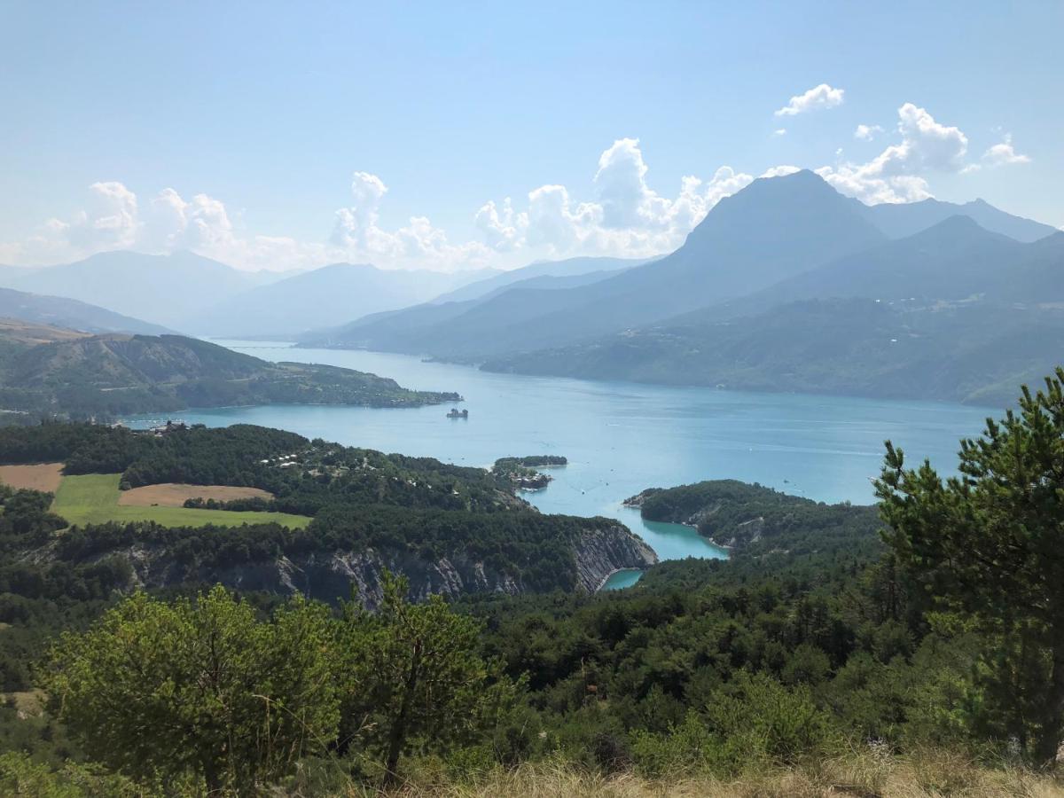 Embrun - Appartement 4/6 personnes avec extérieurs Esterno foto
